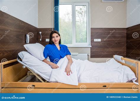 woman in hospital bed